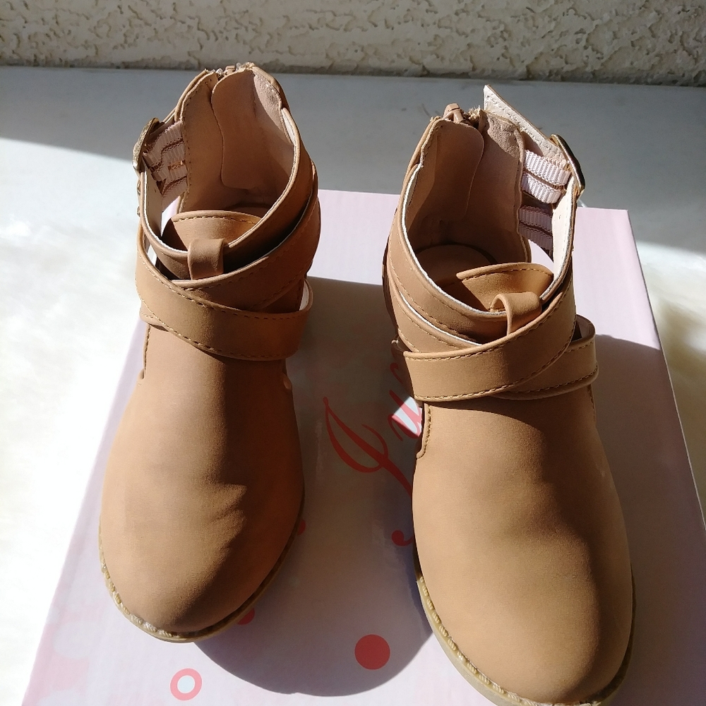 NWT Kids Booties - Picture 6 of 8